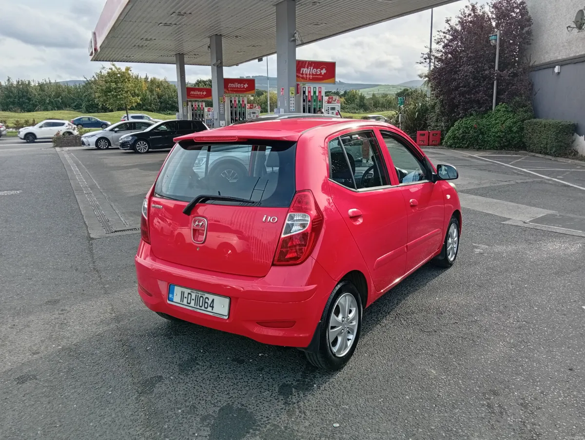 Hyundai i10 2011 low mileage - Image 6