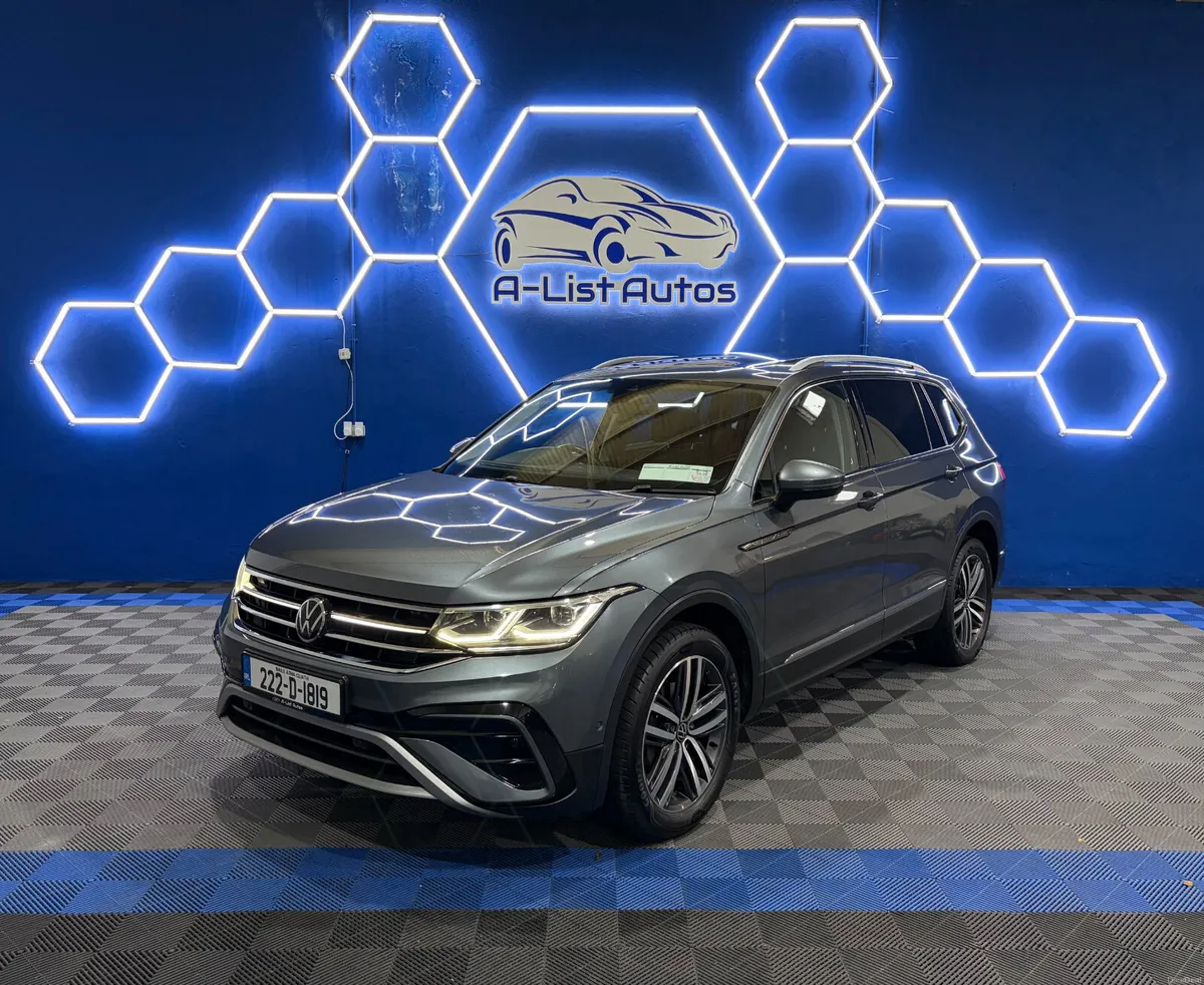 VW Tiguan Allspace Elegance DSG/ FINANCE AVAILABLE - Image 6