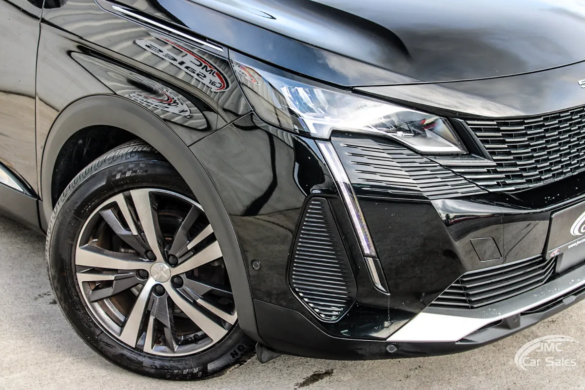 2022 PEUGEOT 5008 ALLURE AUTO - Image 4