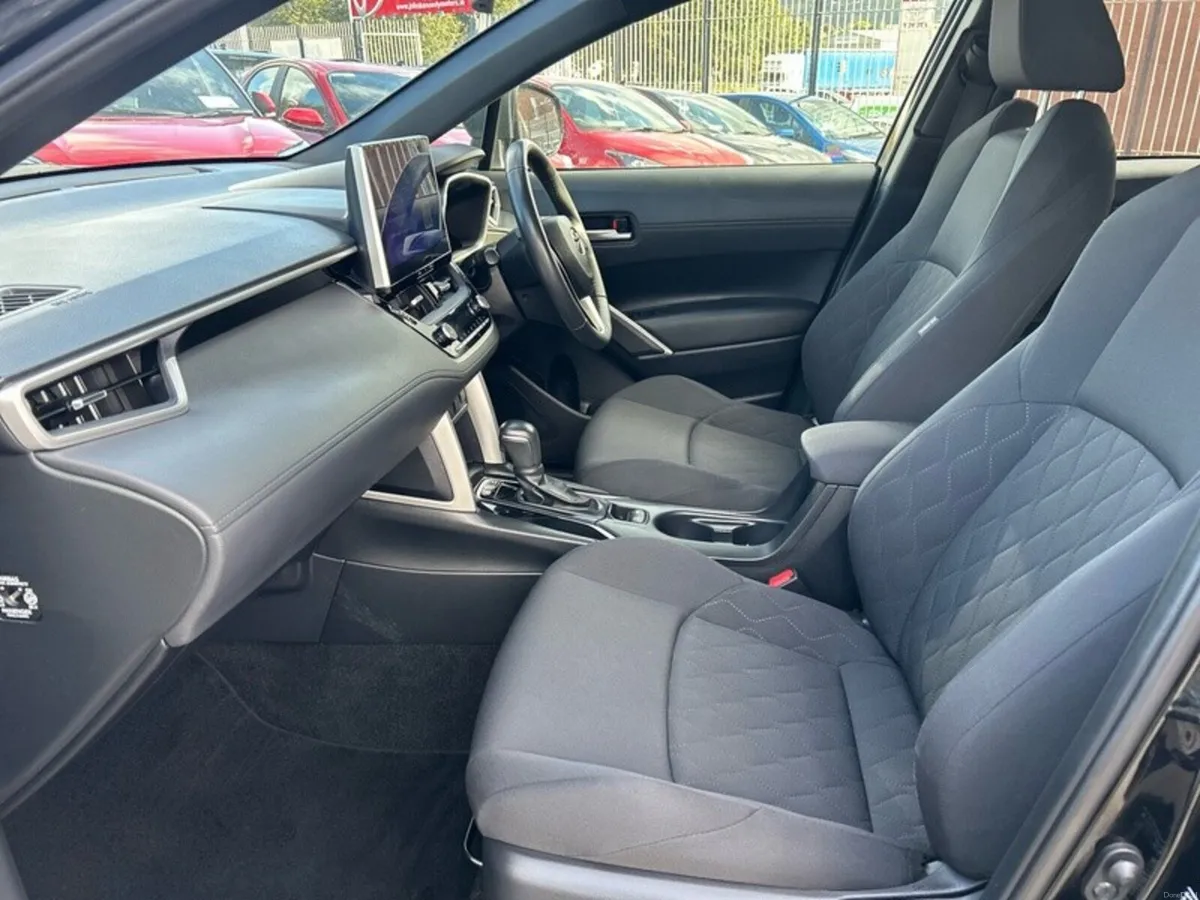 Toyota Corolla Cross SPORT 1.8 - Image 6