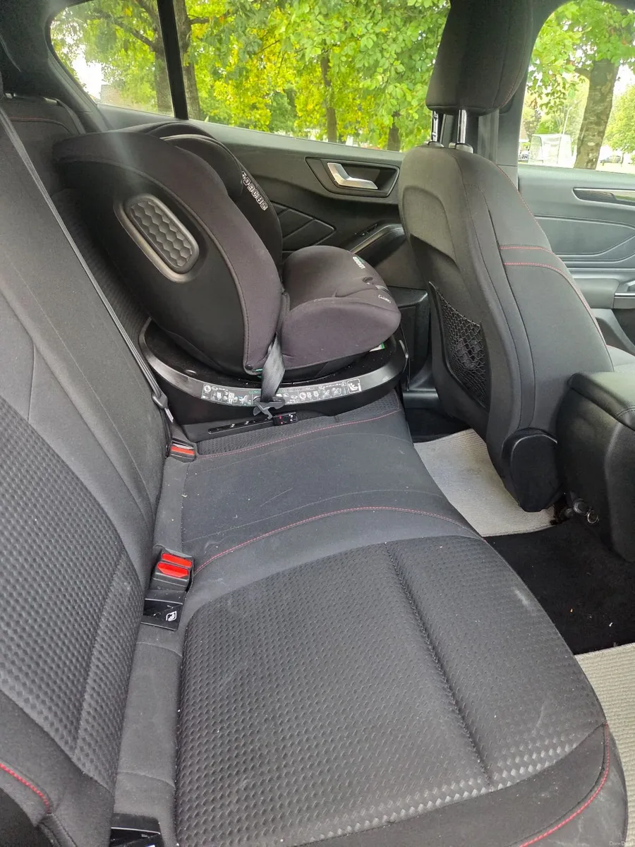 Ford Focus 2021 - Image 3