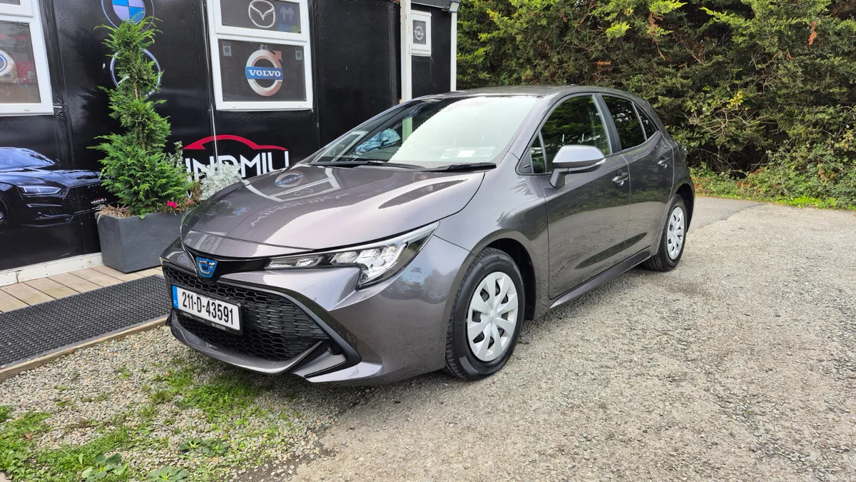 Toyota Corolla Sport Fresh Nct 2021 - Image 4