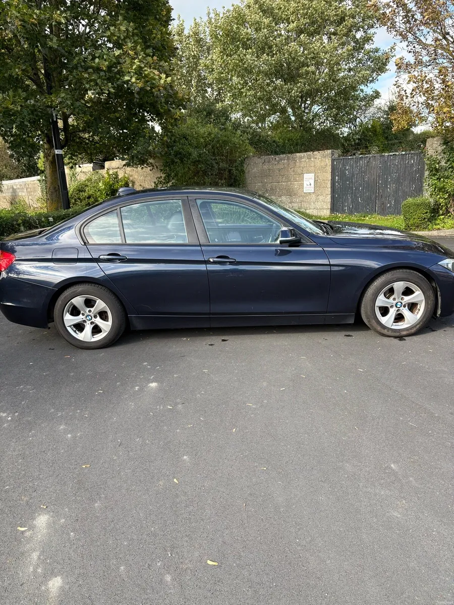 BMW 3 Series - Image 5