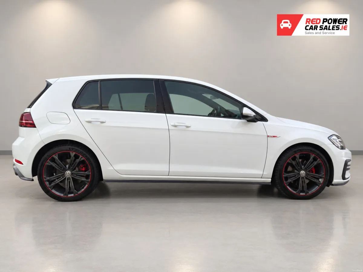 2018 Volkswagen Golf GTI - Image 3