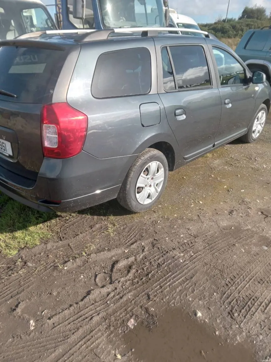 182 Dacia Logan 1.5 dci - Image 4