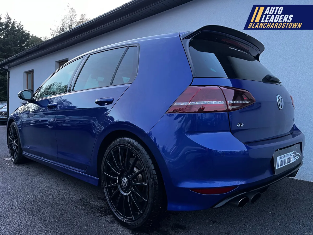 (152) VOLKSWAGEN GOLF 2.0TFSI R 300HP 4MOTION AUTO - Image 4
