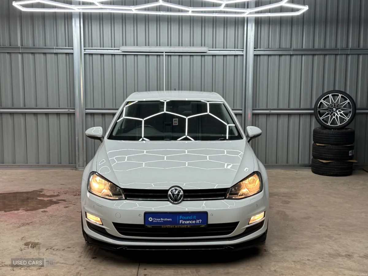 Volkswagen Golf 2017, PRICE ON IRISH PLATES - Image 2