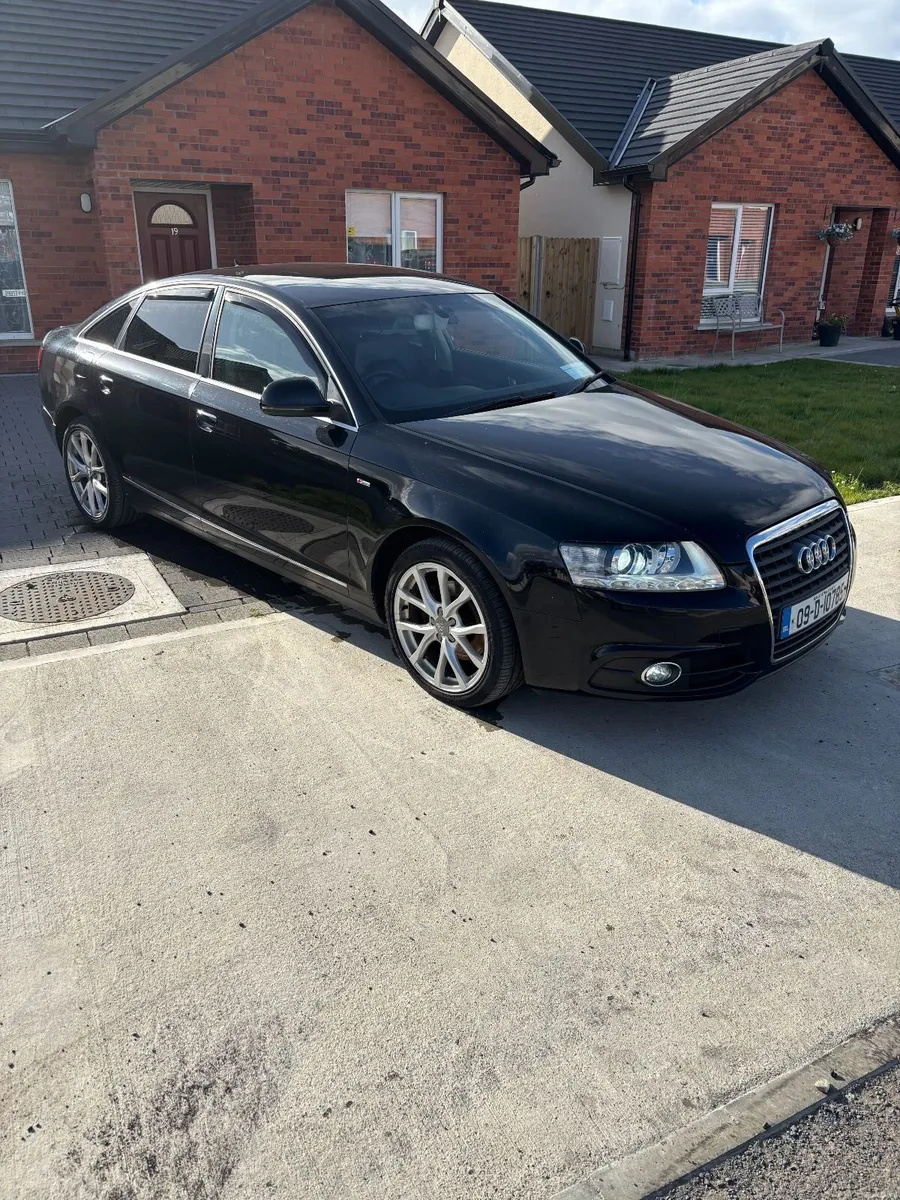 Audi A6  auto 2009 - Image 1