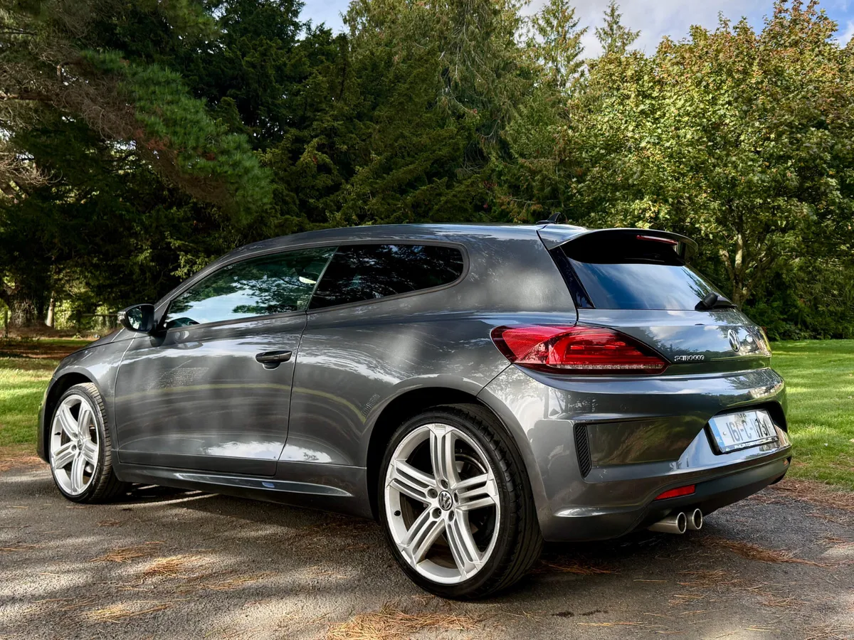Volkswagen Scirocco 2.0 TDi 184HP R Line Tiny KMS - Image 6