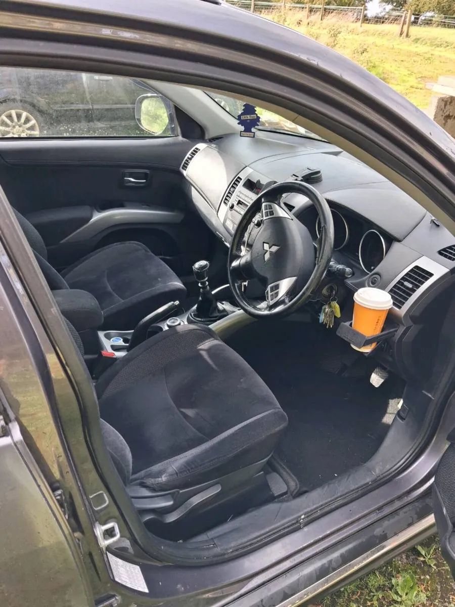 Mitsubishi outlander - Image 5