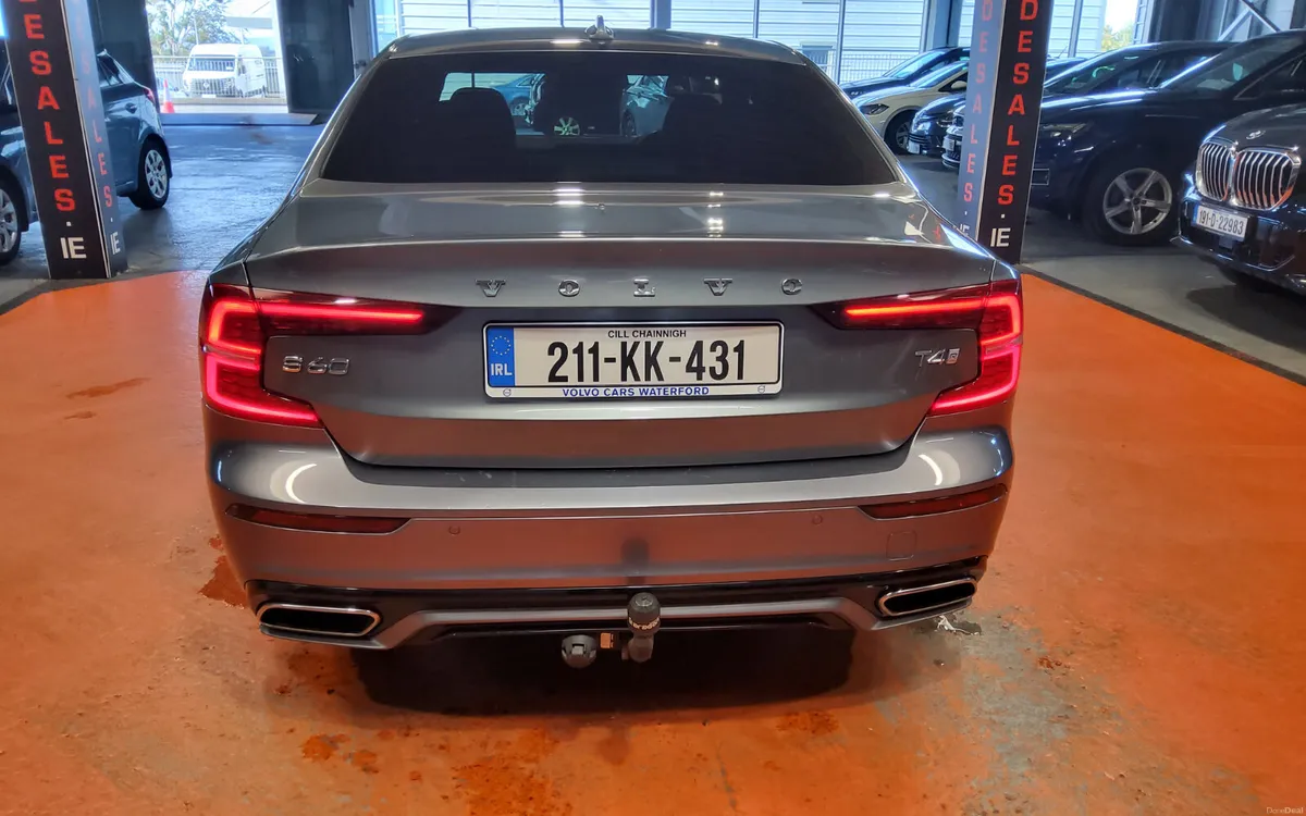 Volvo S60 2021 - Image 4