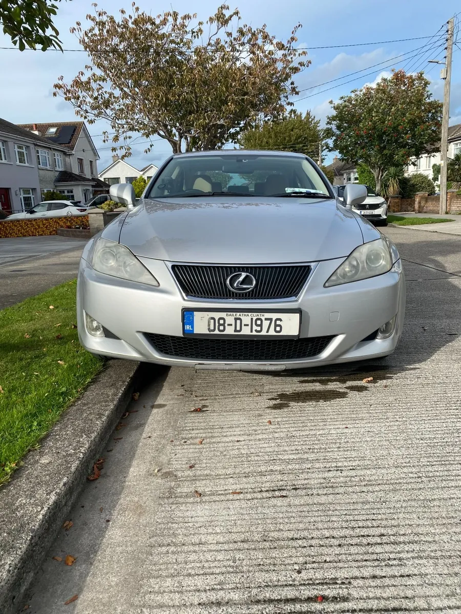 Lexus IS250 2008 - Image 1