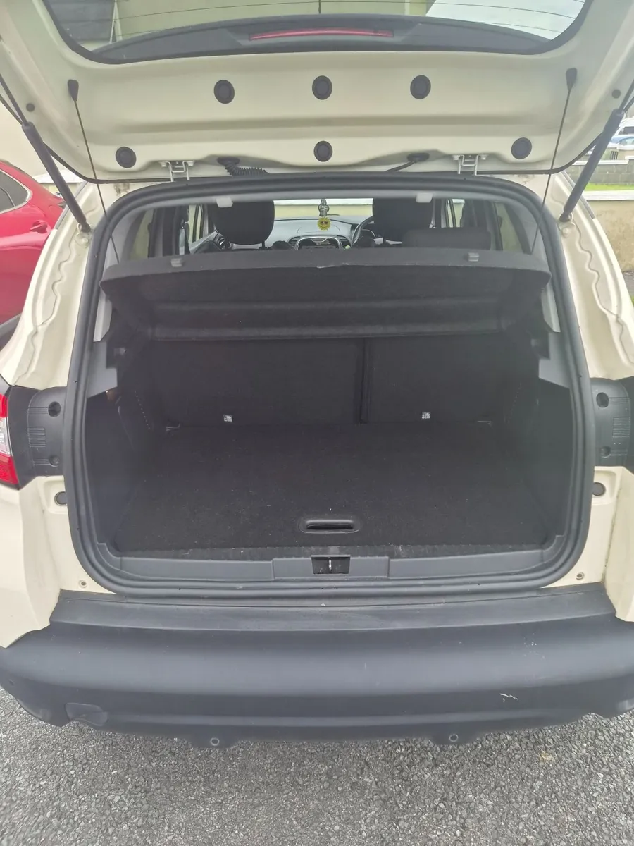 Renault Captur 2015 - Image 4