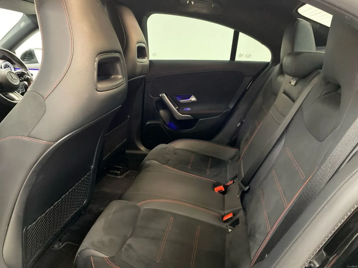 Mercedes-Benz CLA CLA 250 e PHEV Coup A/T AMG Line - Image 4