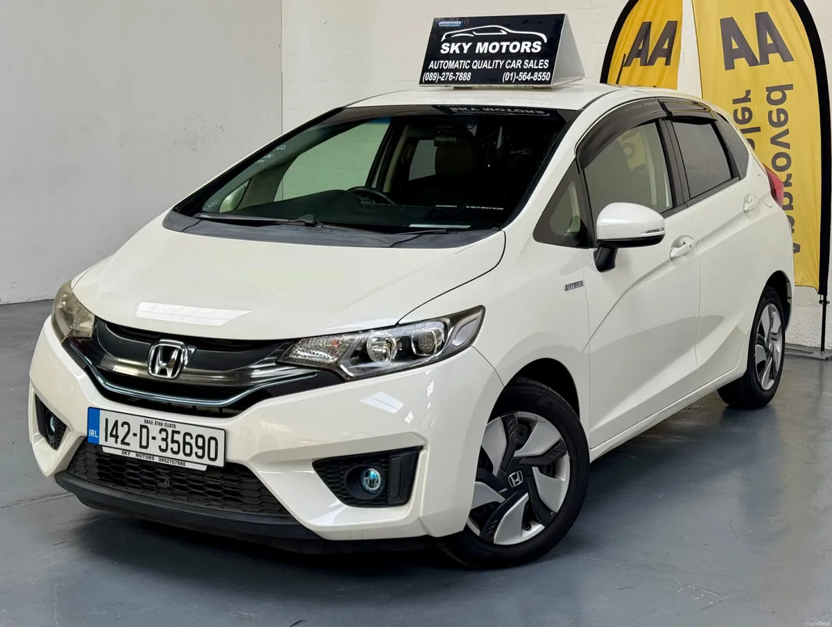 🚗 2014 Honda FIT / JAZZ 1.5 HYBRID AUTOMATIC - Image 1