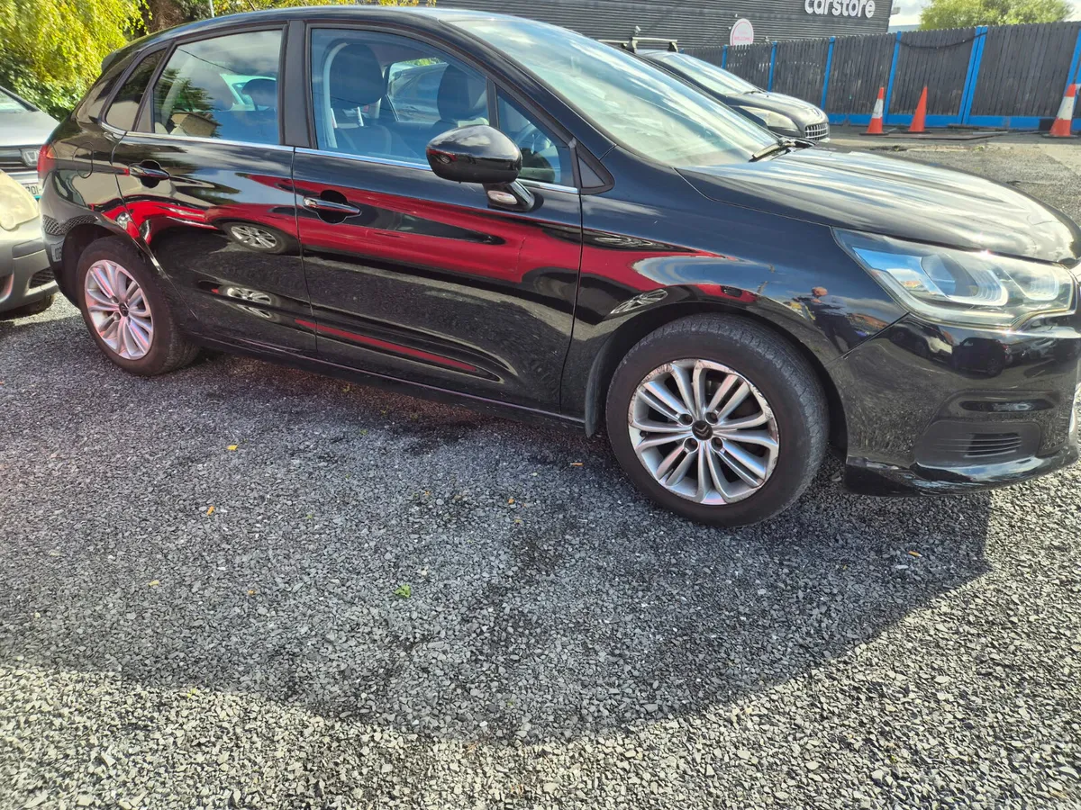 Citroen C4 2017 VERY VERY LOW KILOMETERS - Image 4