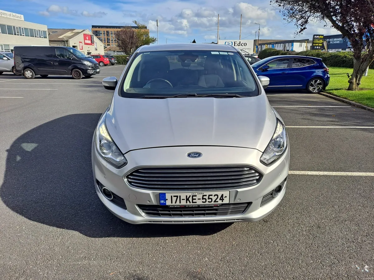 2017 Ford S-Max 2.0L 150Bhp TITANIUM - Image 2