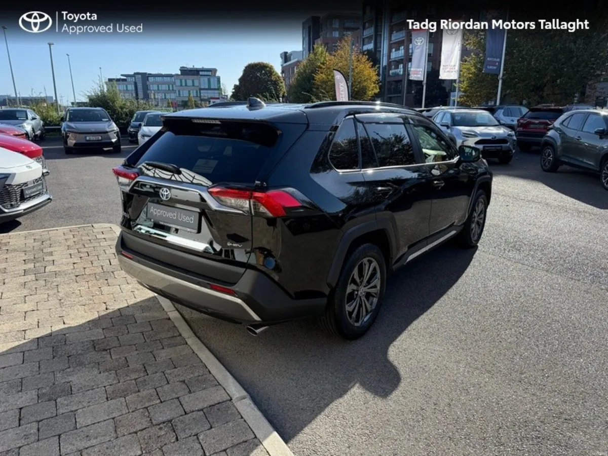 Image 2 of 19
