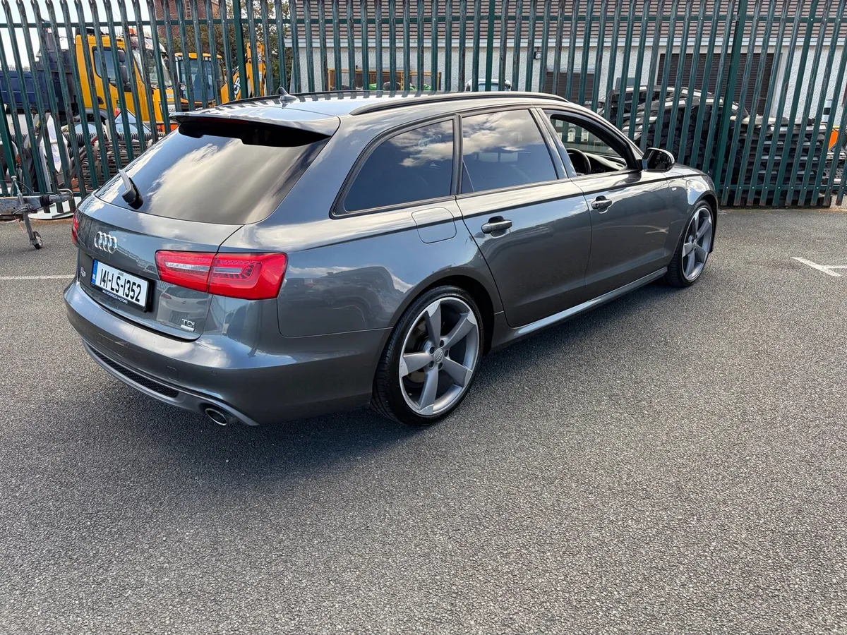 Audi A6 SLine Black Edition Avant - Image 3