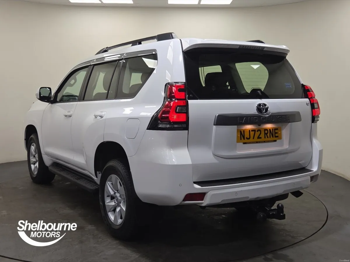 Toyota Land Cruiser 2.8 D-4D 204 Active 5dr Auto 7 - Image 2