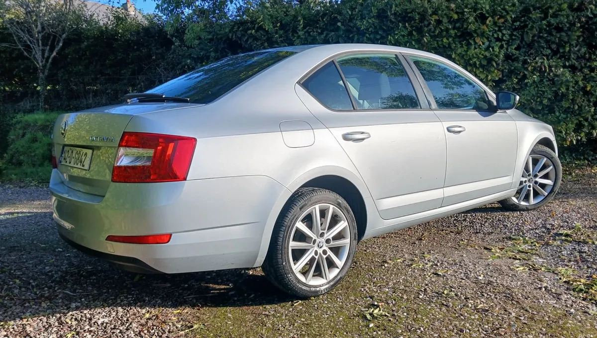 Skoda Octavia 2014 - Image 4