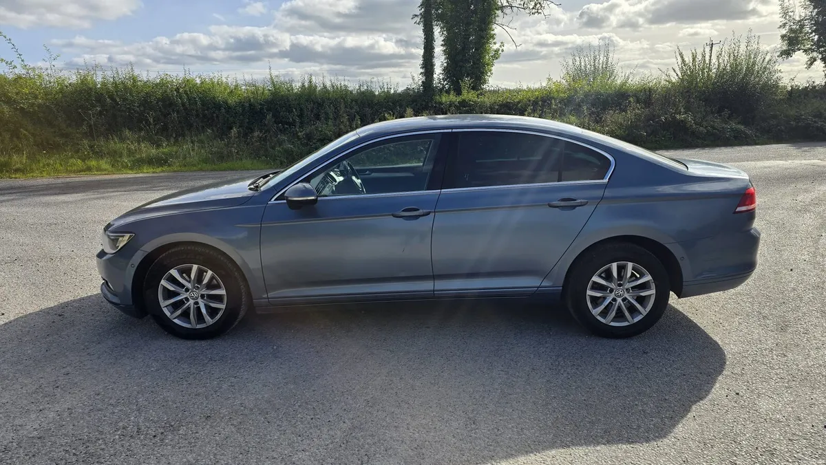 162 Vw Passat 2.0 diesel manual - Image 5