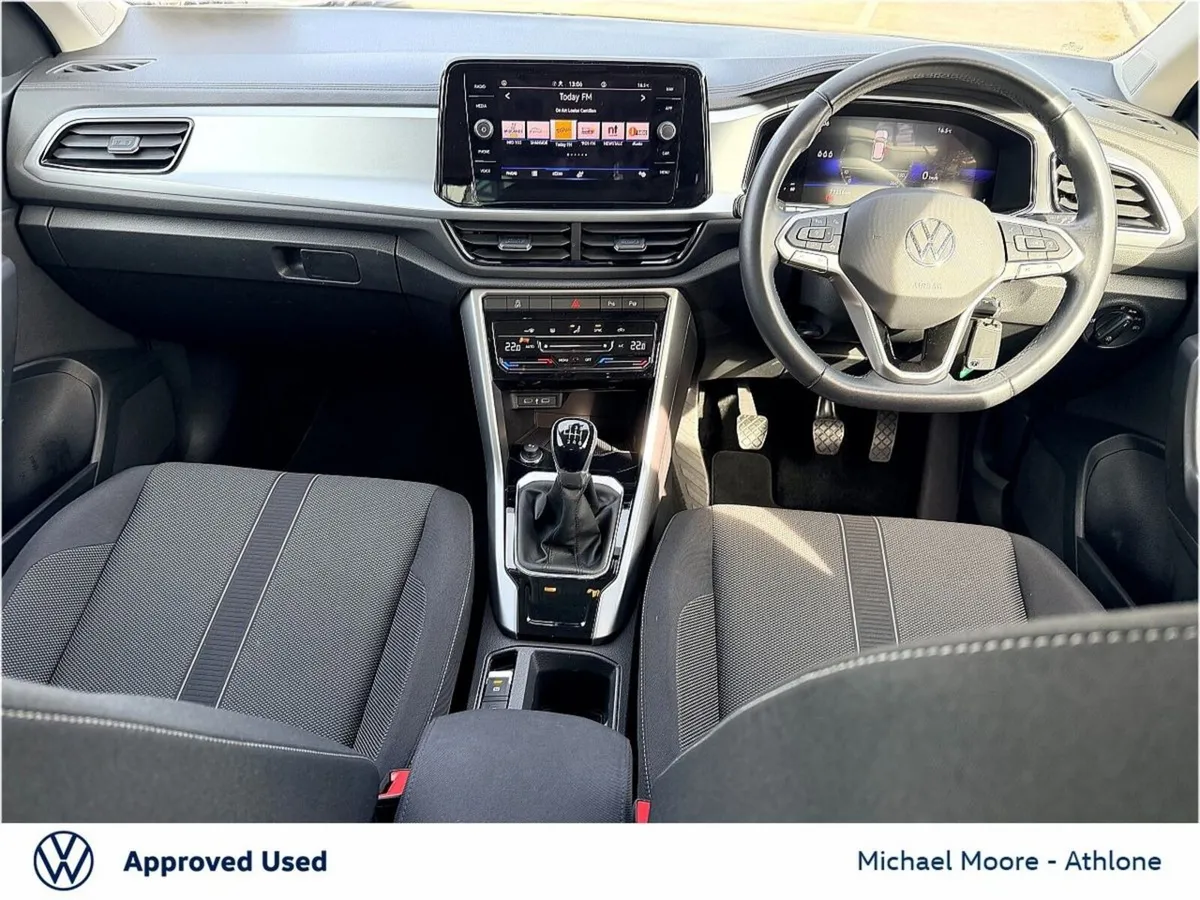 Volkswagen T-Roc 2.0 TDI 116HP Life - Image 2