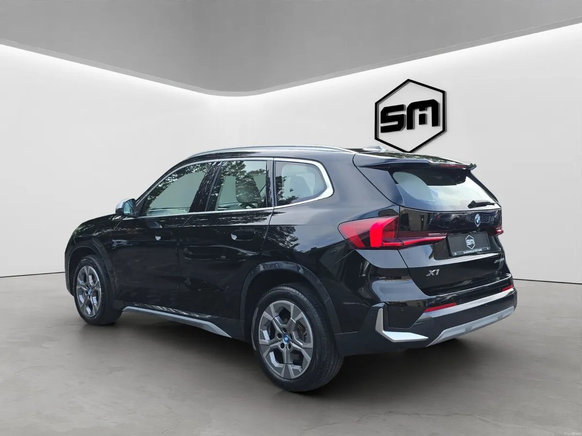 2023 BMW X1 XDRIVE 30E X-LINE AUTO. - Image 5