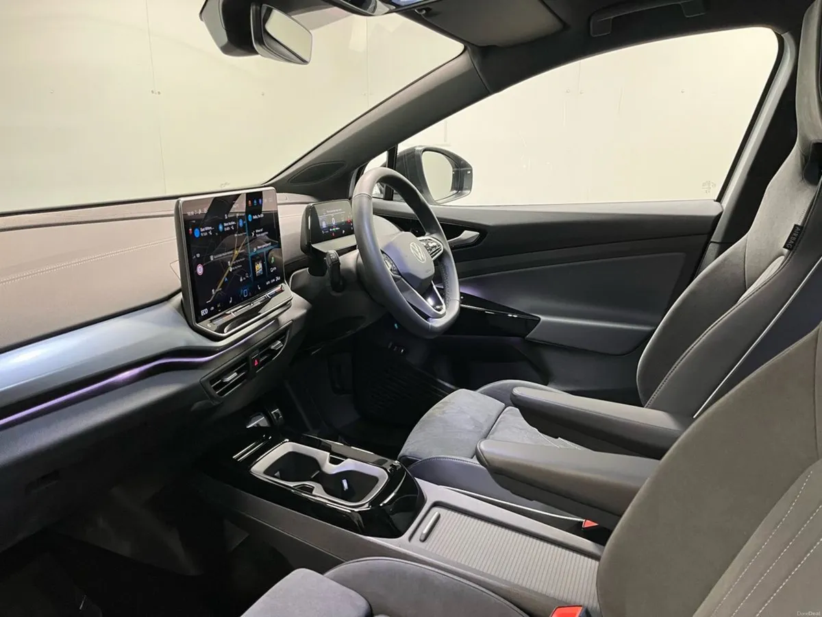 Volkswagen ID.4 Black Edition 77kWh 286BHP - Rever - Image 6