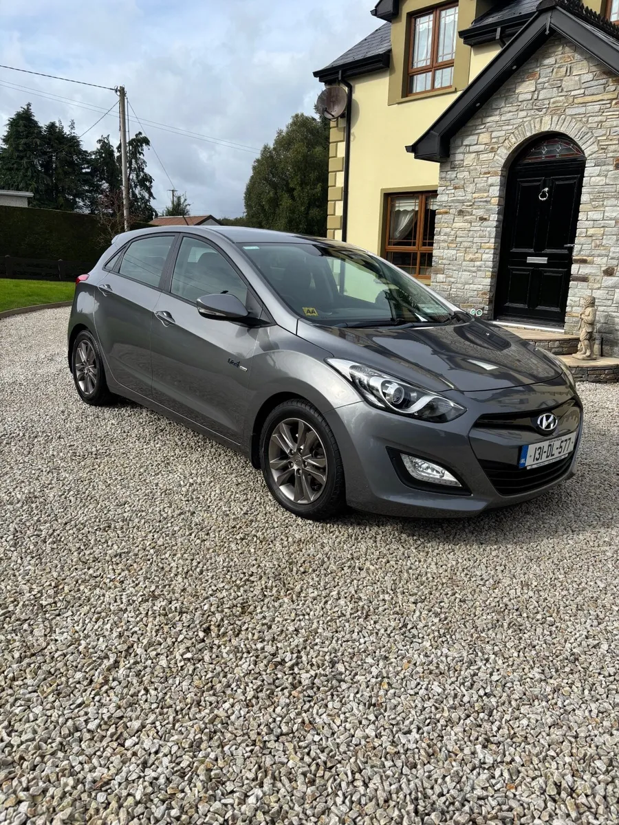 Hyundai i30 2013 1.6 DSL Deluxe - Image 1