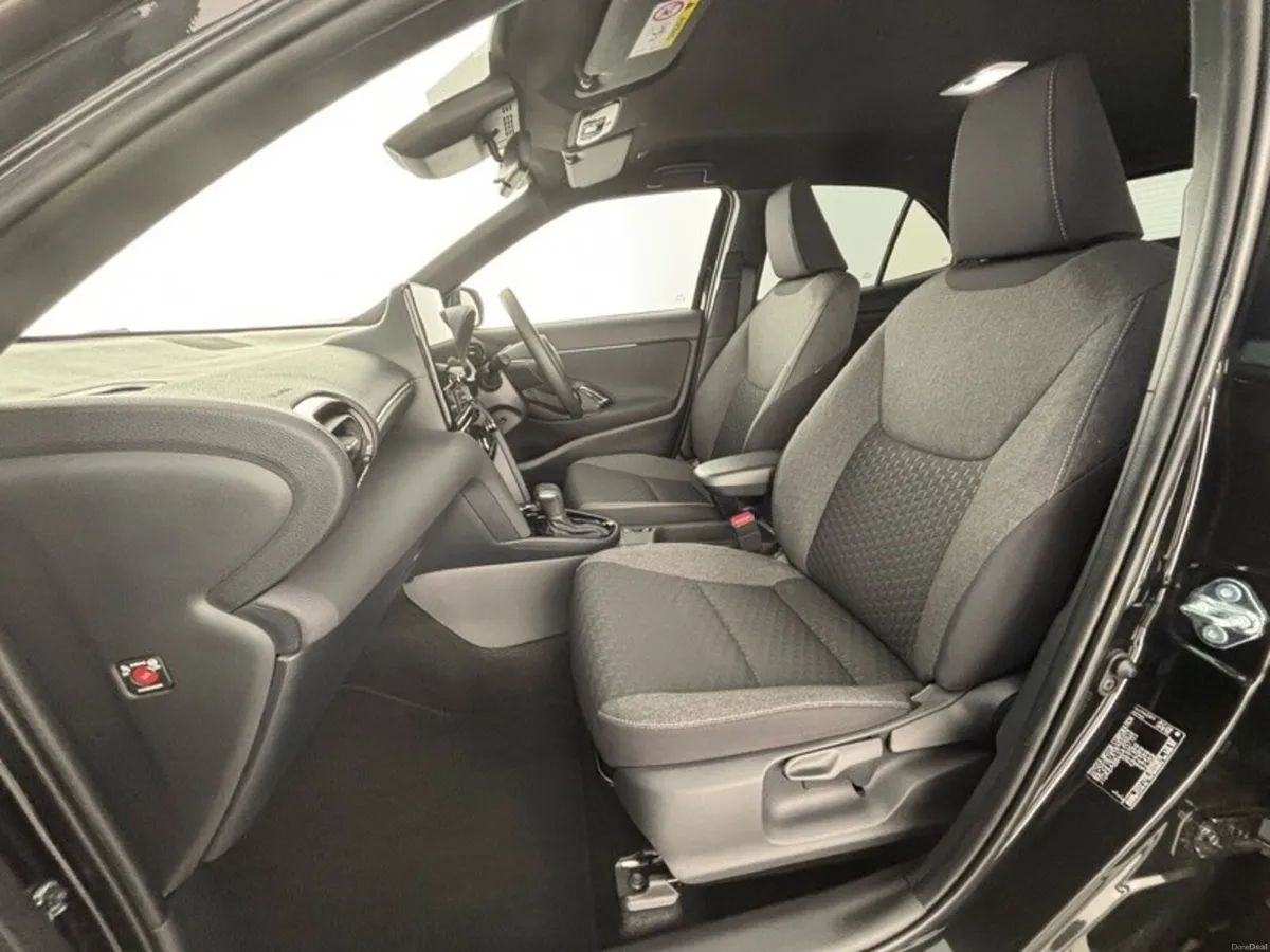 Toyota Yaris Cross Lunasport - Image 6
