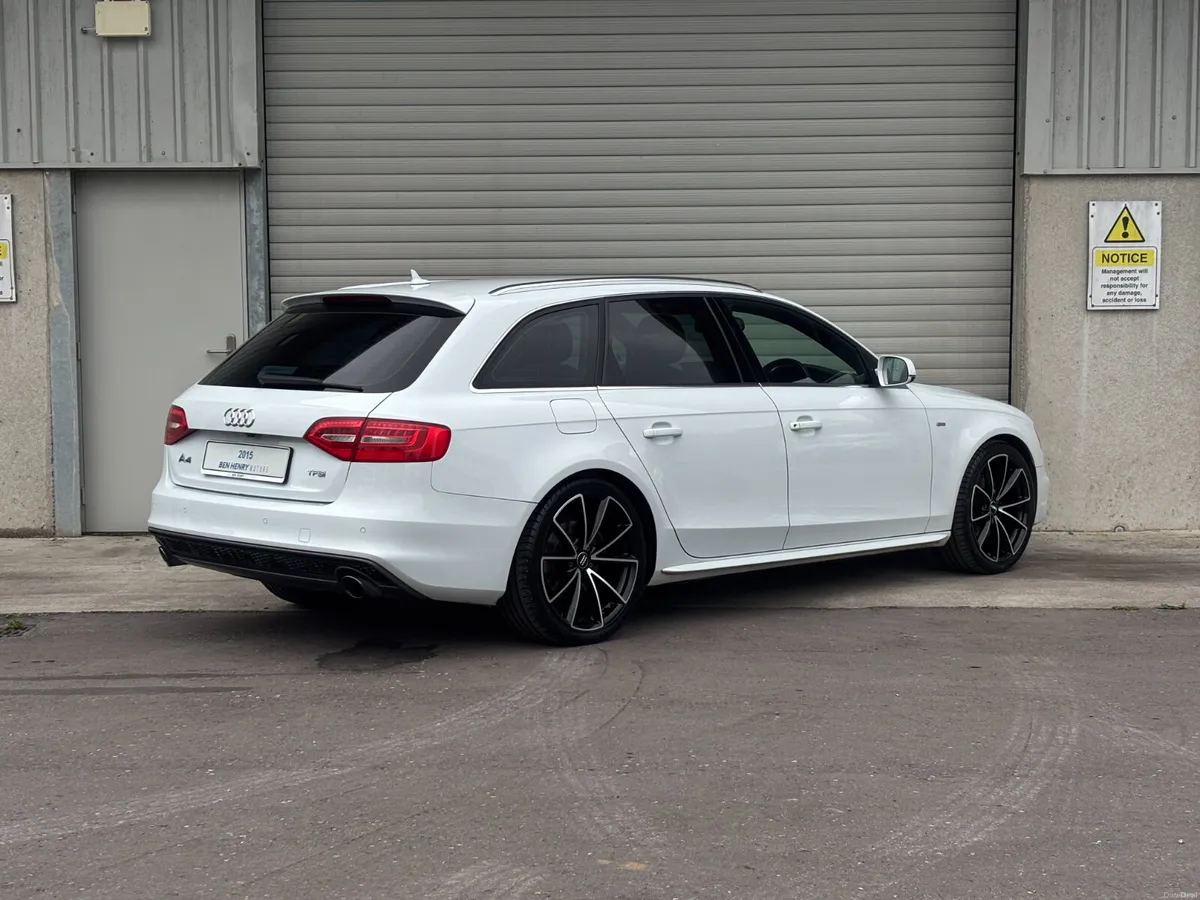 2015 Audi A4 2.0 TFSI S-Line Avant - Image 5