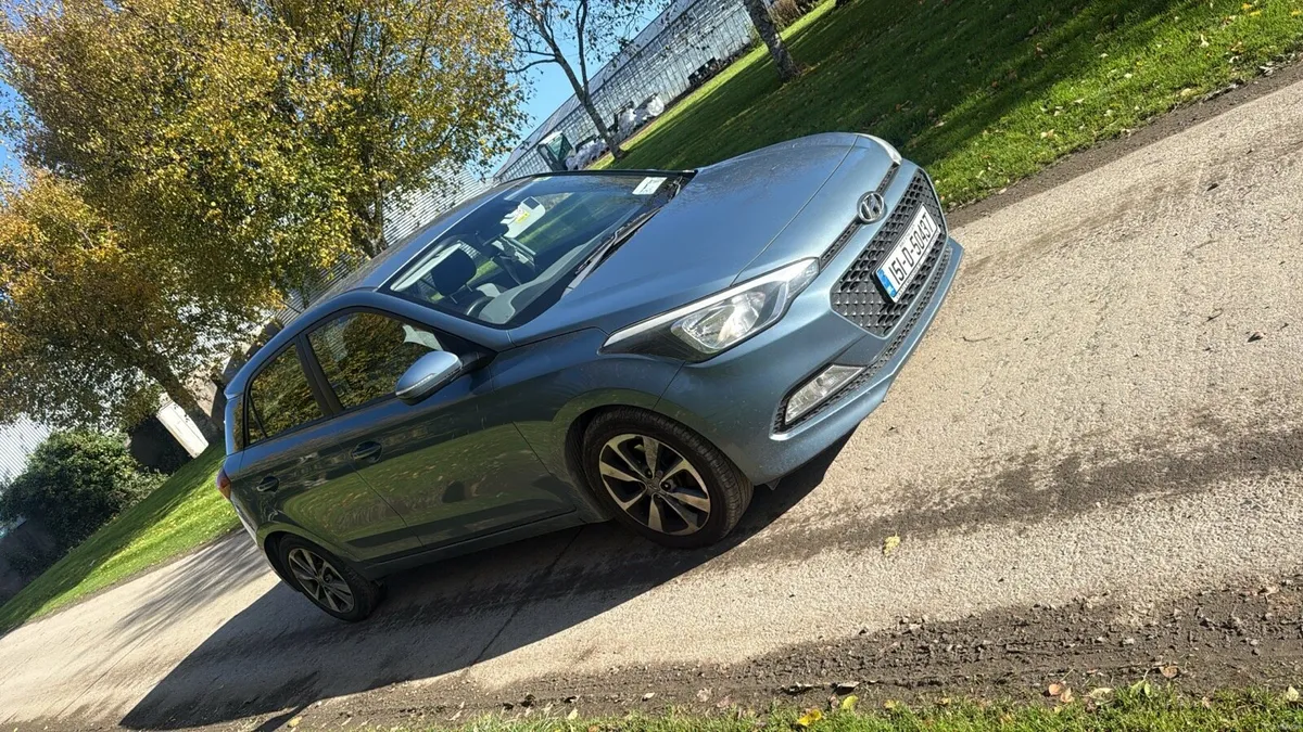 Hyundai i20 - Image 2