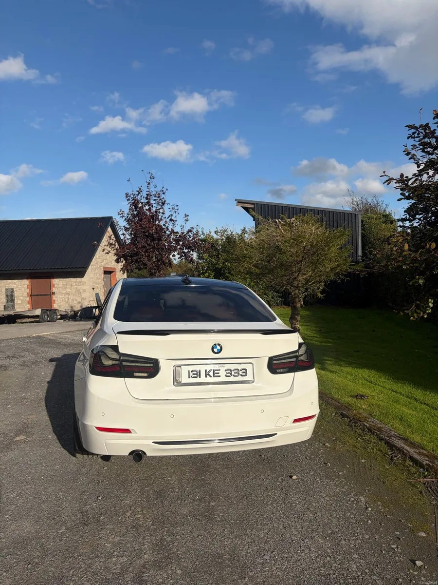 BMW F30 318d - Image 5