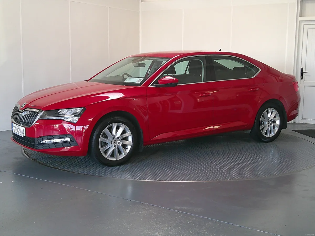Skoda Superb 2022 - Image 3