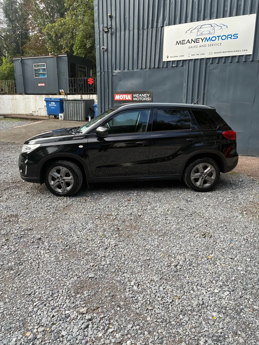 Suzuki vitara petrol - Image 5