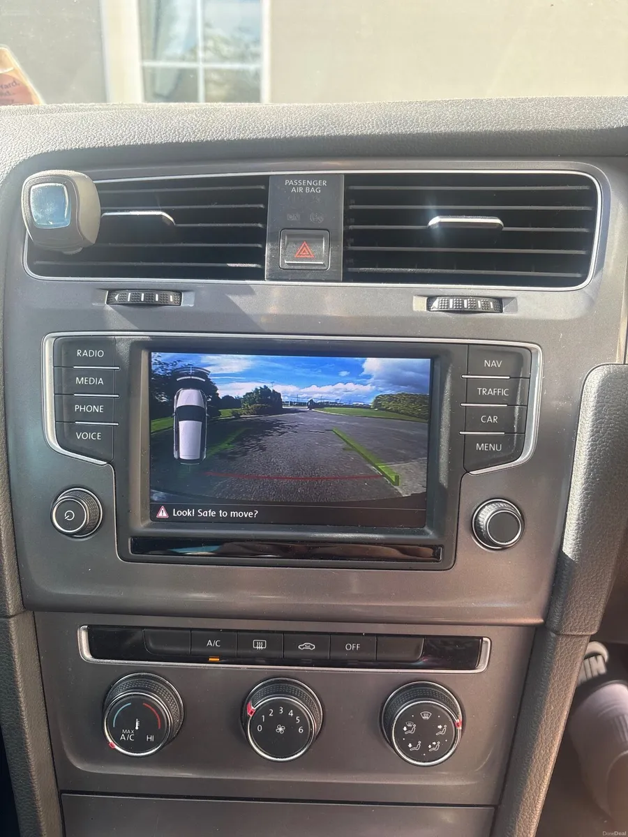 Volkswagen Golf Lounge 2016 - Image 5