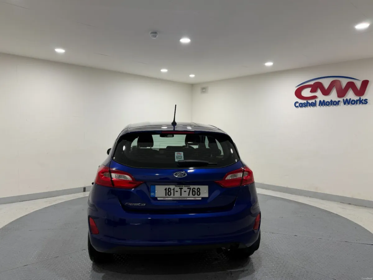 Ford Fiesta TITANIUM 1.5 TDCI 85PS 6 6SPEED 4 - Image 6