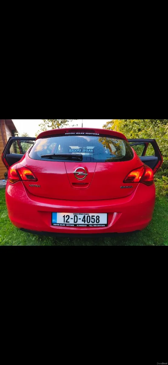 Opel Astra 2012 - Image 3