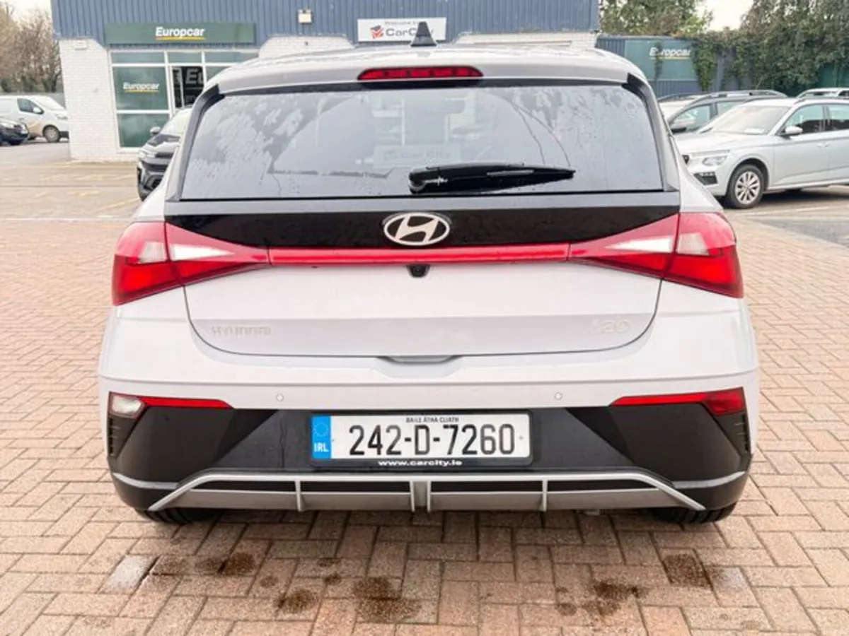 Hyundai i20 Deluxe Plus - Image 6