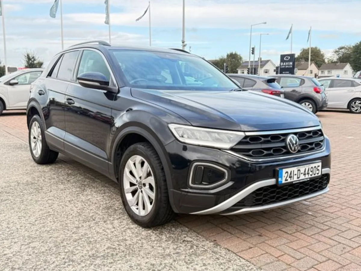 Volkswagen T-Roc Spec ED 1.0tsi M6F 116HP - Image 1