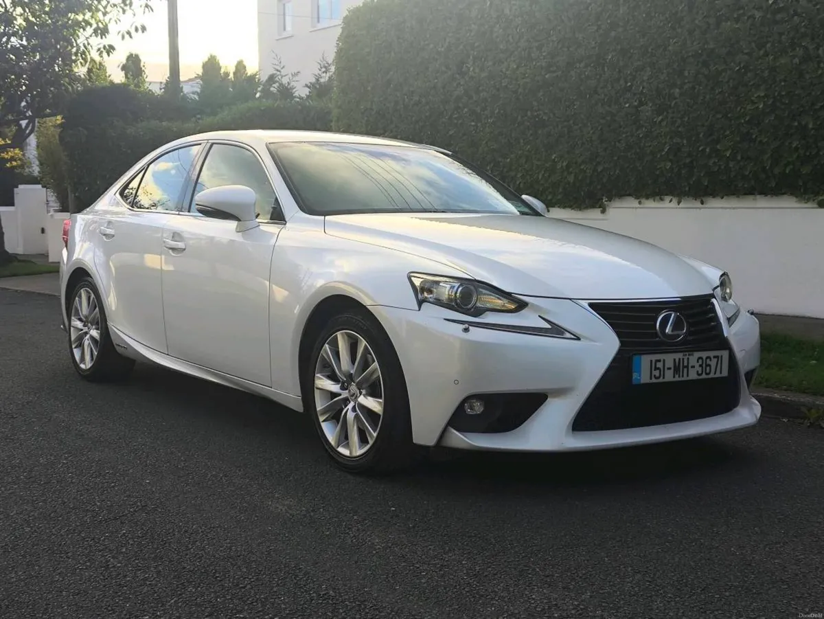 2015 IS300H HYBRID FULL HISTORY NCT 9/27 TAX 12/26 - Image 6