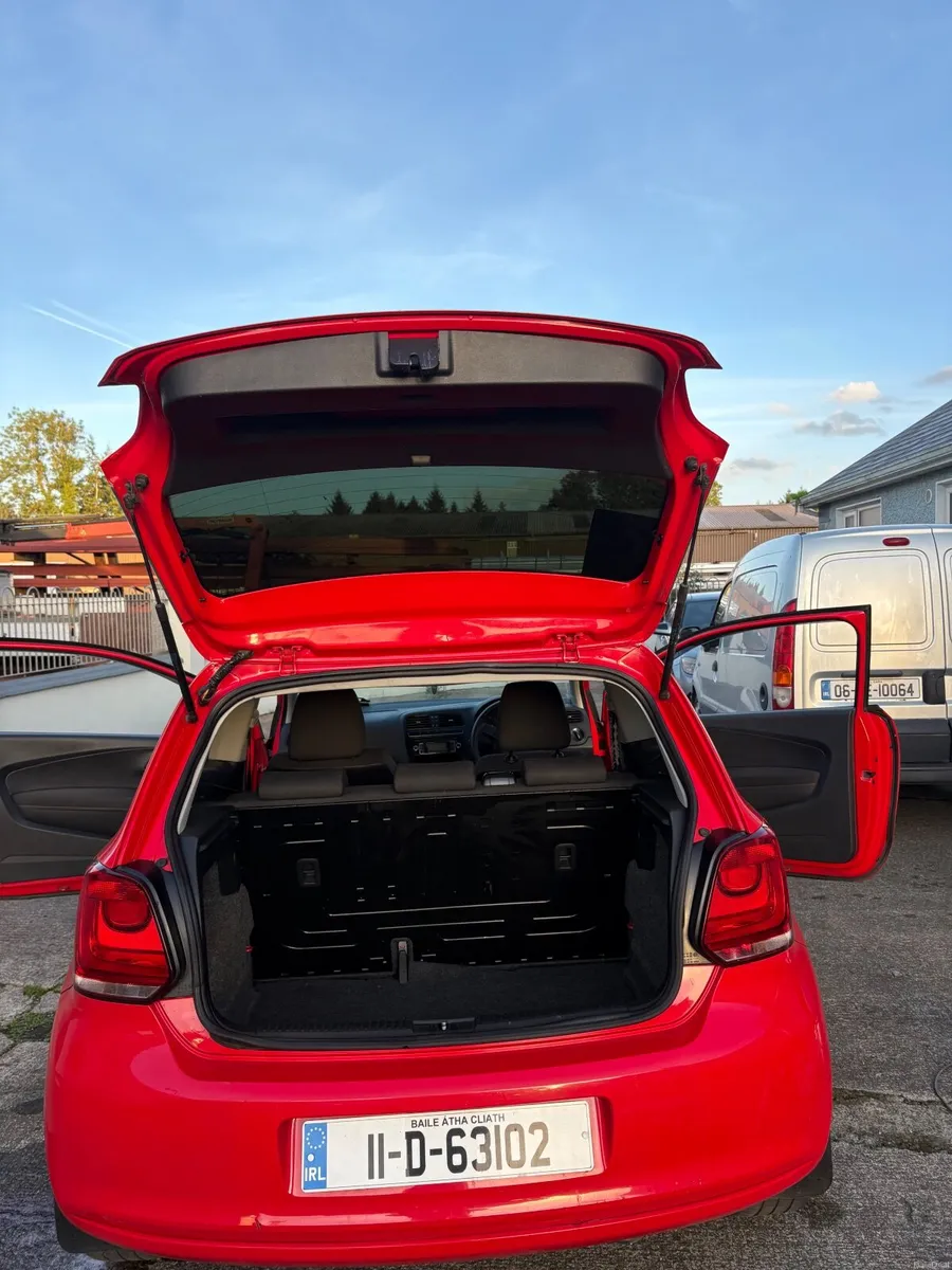 Volkswagen Polo 2011 - Image 3