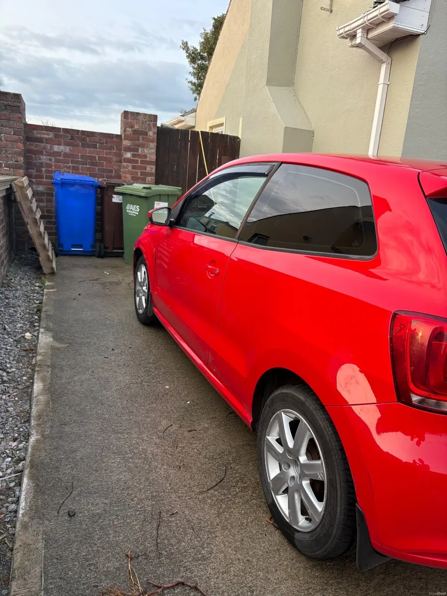 Volkswagen Polo 2011 - Image 6