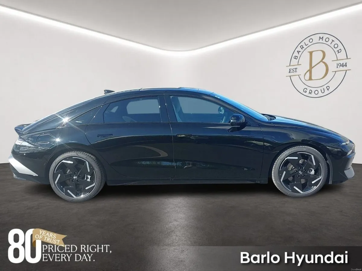 Hyundai IONIQ 6 Platinum 84kWH **MASSIVE SAVINGS** - Image 4