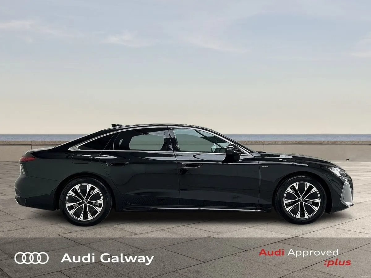 Audi A6 E-HYBRID S-LINE QUATTRO A/T - Image 5