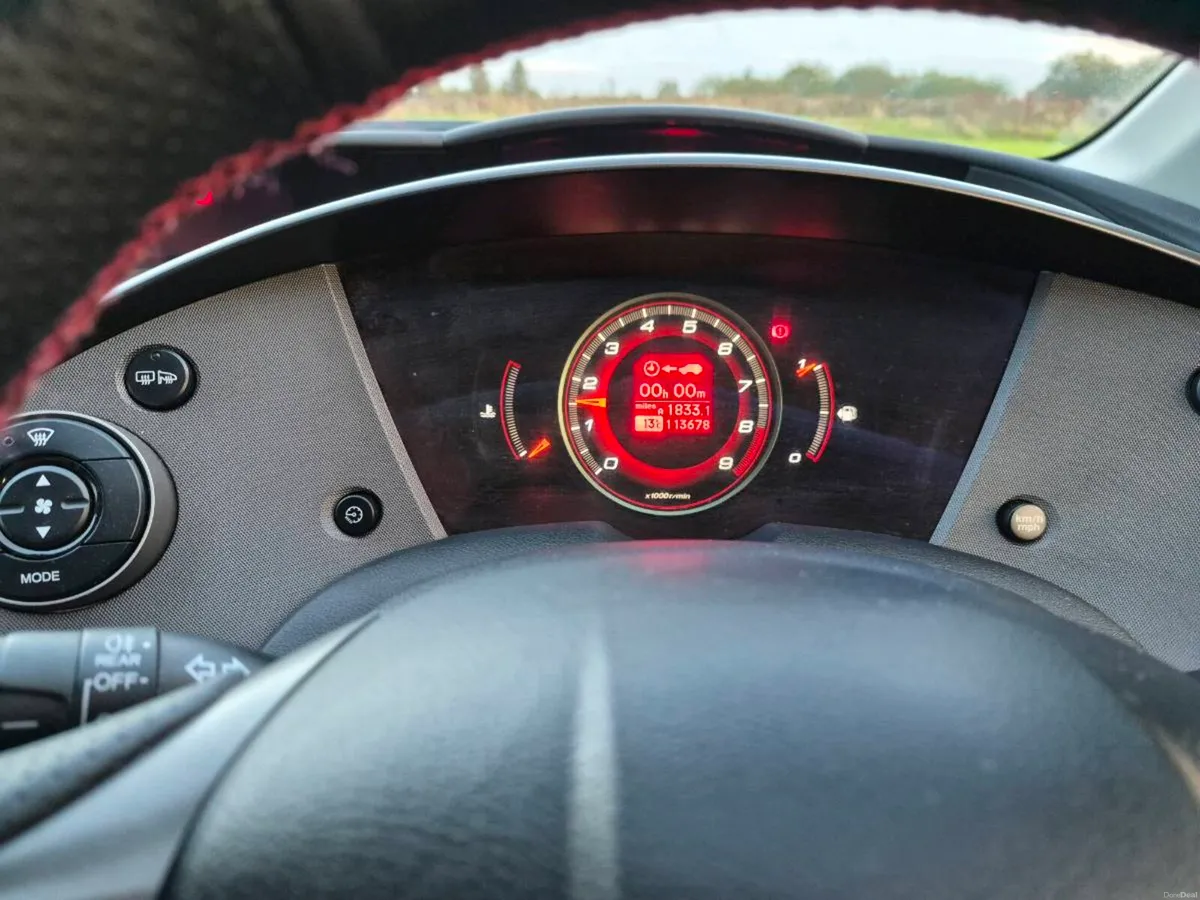 HONDA CIVIC TYPE R FN2 2008 GT - Image 4