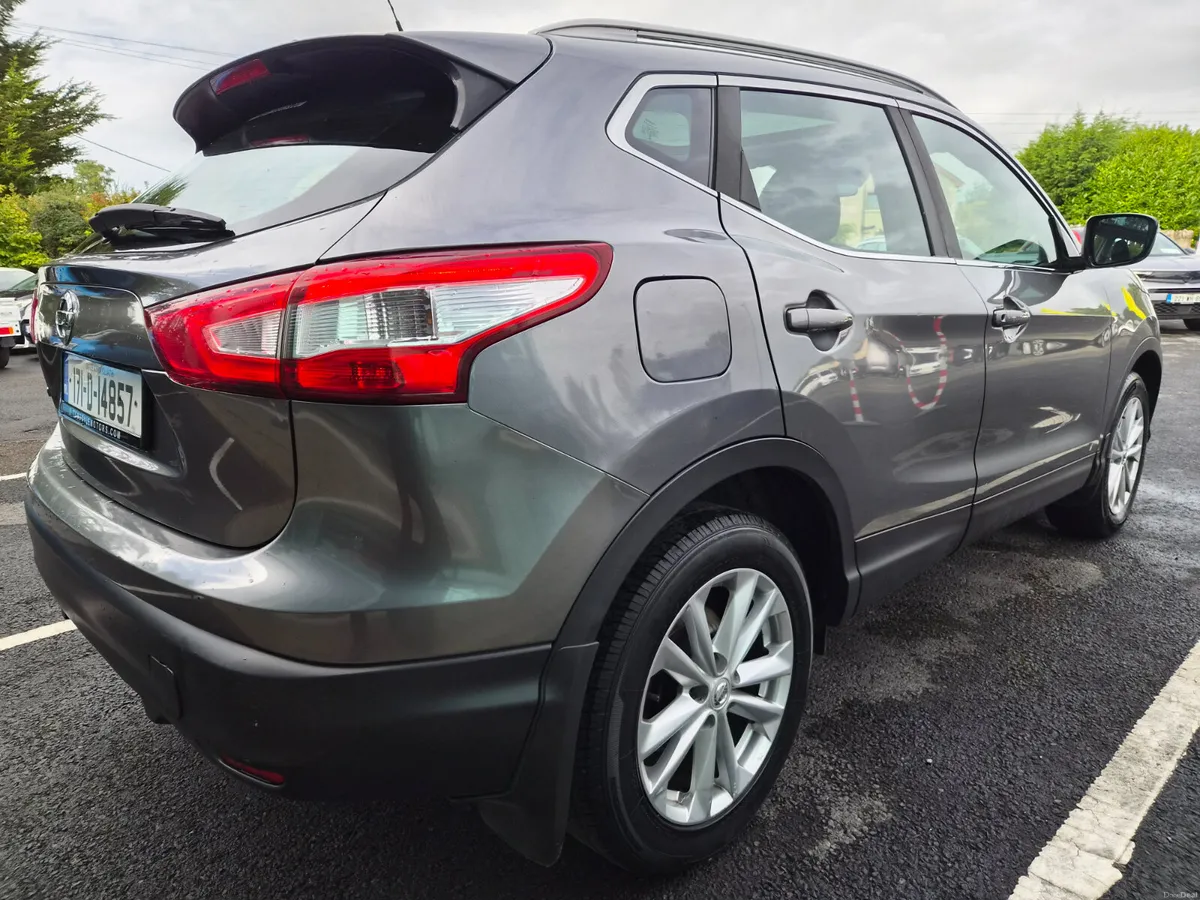 Nissan Qashqai 2017 1.5L Diesel Manual - Image 3