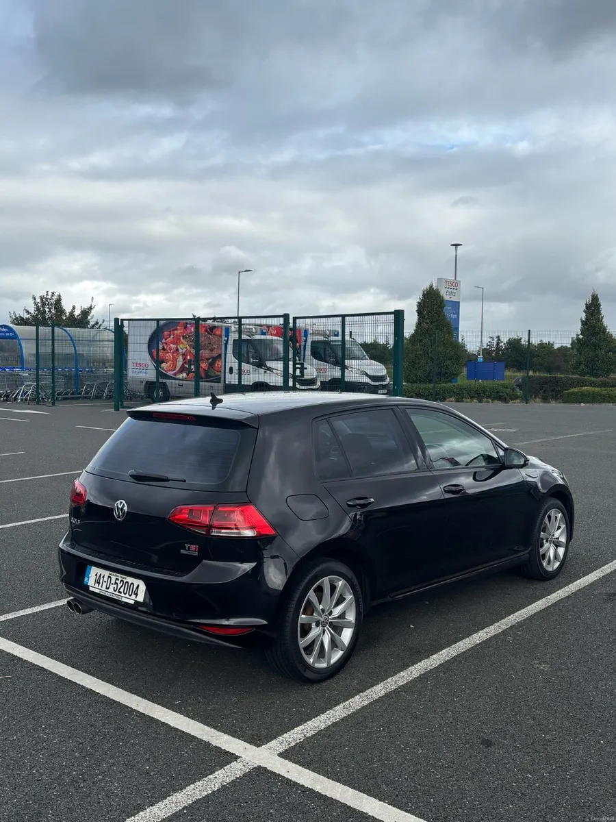 Volkswagen Golf - Image 4