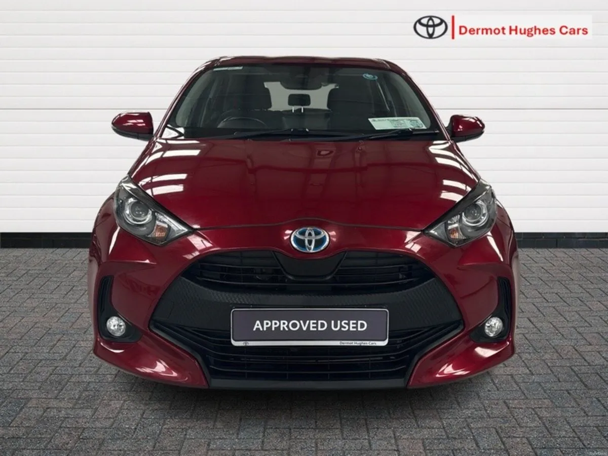 Toyota Yaris HYBRID LUNA AUTO - Image 5